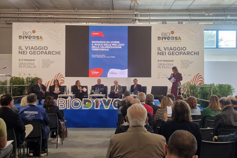 Immagine del post 7126 - Gravina in Puglia Geoparchi da vivere: il ruolo delle pro loco nella valorizzazione territoriale - Gravina in Puglia