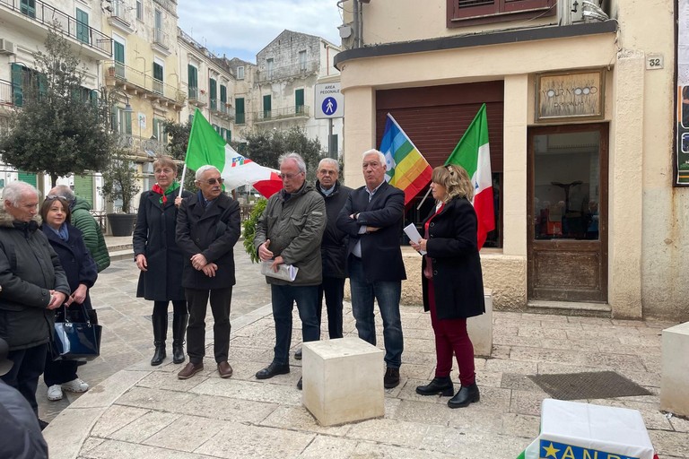 Immagine del post 5780 - Gravina in Puglia Una pietra d’inciampo per Filippo D’Agostino - Gravina in Puglia