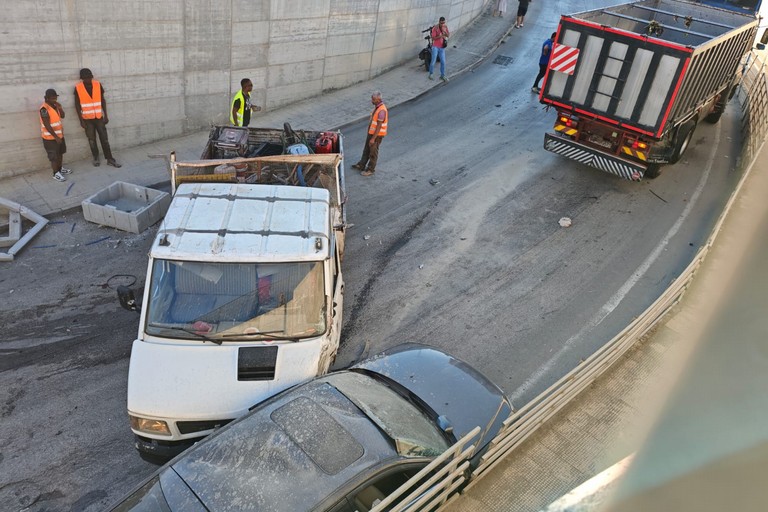 Immagine del post 11635 - Gravina in Puglia Incidente nel sottovia della circonvallazione - Gravina in Puglia