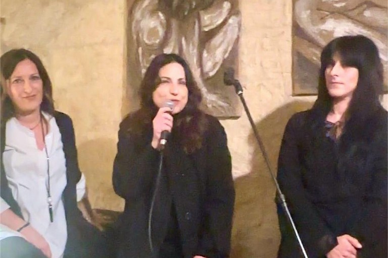 Immagine del post 5939 - Gravina in Puglia Come roccia sensibile - Gravina in Puglia