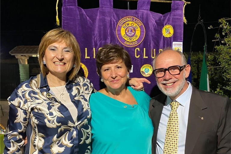 Rosa Leone in Selvaggiuolo nuova Presidente del Lions Club di Gravina - Gravina in Puglia