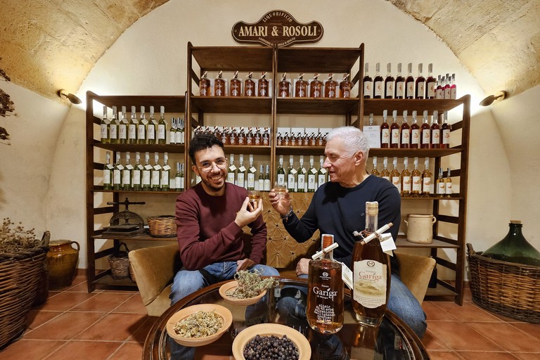 Immagine del post 407 - Gravina in Puglia Compie 20 anni il liquorificio più antico di Gravina - Gravina in Puglia