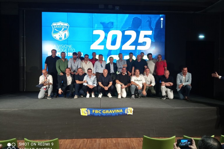 Immagine del post 9724 - Gravina in Puglia La Nuova Fbc si presenta alla città - Gravina in Puglia