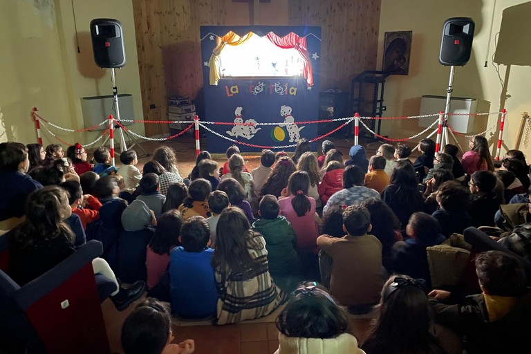 Teatro dei Burattini, "Adamo ed Eva" fanno centro - Gravina in Puglia