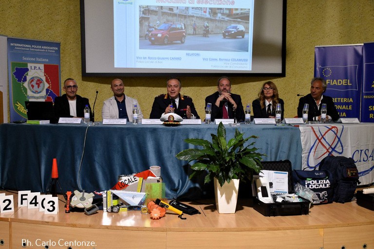 Immagine del post 7386 - Gravina in Puglia Un successo l’evento formativo per la polizia locale - Gravina in Puglia