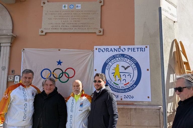 Inaugurazione targa in Via Garibaldi a Gravina - Gravina in Puglia