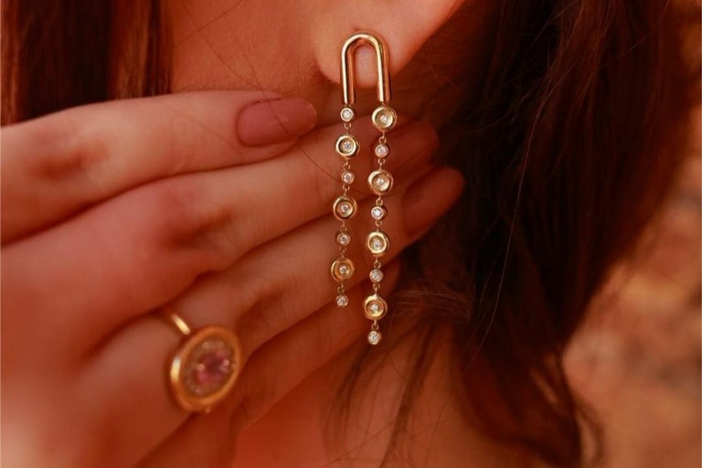 Designer brasiliana fa brillare il ponte acquedotto al Milano jewerly week - Gravina in Puglia