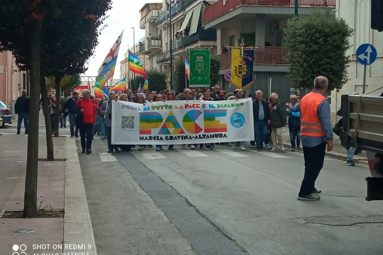 Immagine del post 26444 - Gravina in Puglia Gravina in marcia per la pace: insieme contro ogni guerra - Gravina in Puglia