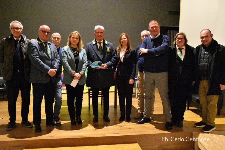 Immagine del post 4792 - Gravina in Puglia Prevenzione e contrasto sulle truffe agli anziani - Gravina in Puglia