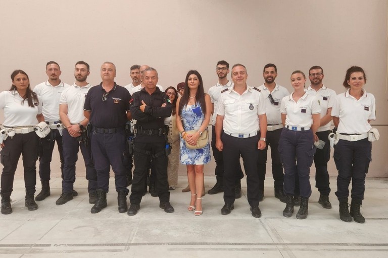 Immagine del post 9038 - Gravina in Puglia Polizia Locale, un corso di autodifesa per gli agenti - Gravina in Puglia
