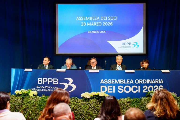 Immagine del post 18824 - Gravina in Puglia BPPB, utile netto 2025 a 57,3 milioni (+39%), dividendo pari a 20 centesimi per azione - Gravina in Puglia
