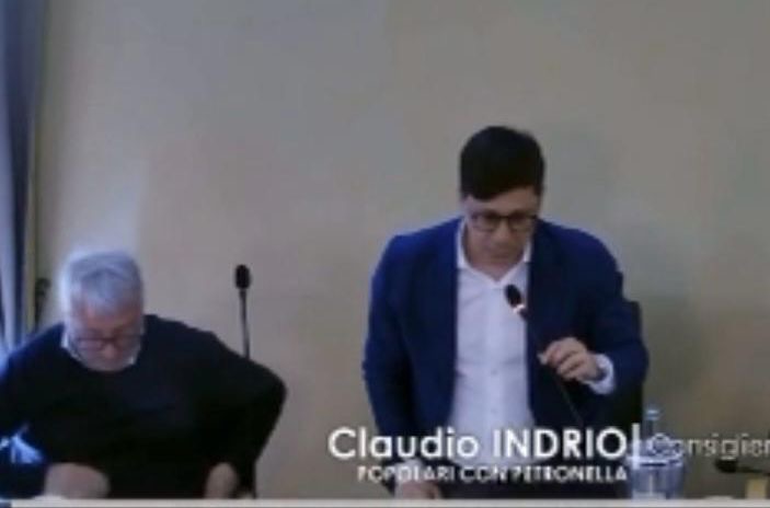 Immagine del post 5449 - Murgia Divisione nei Popolari con Petronella Sindaco - Murgia