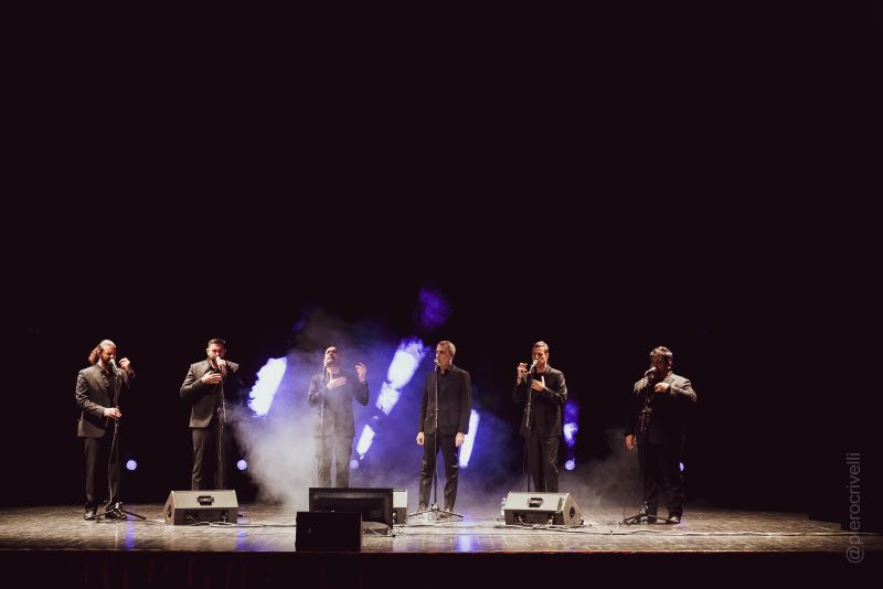 Immagine del post 408 - Murgia Altamura, i Neri per Caso incantano il Teatro Mercadante - Murgia