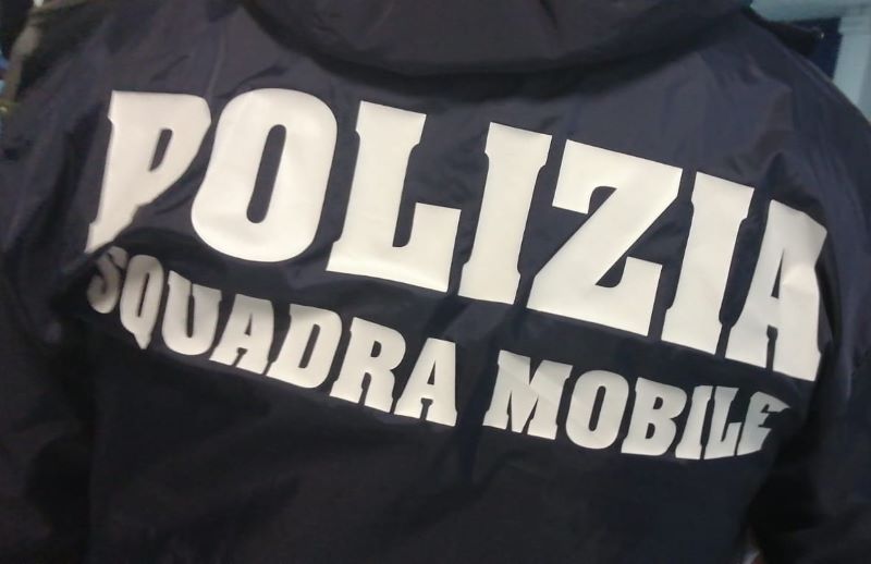 Immagine del post 2274 - Murgia Matera, arrestato 24enne per atti osceni sul bus frequentrato da minorenni - Murgia