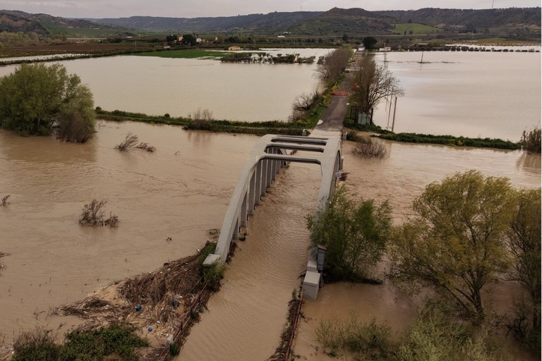 Grandinate e allagamenti, dichiarata emergenza per agricoltura - Matera