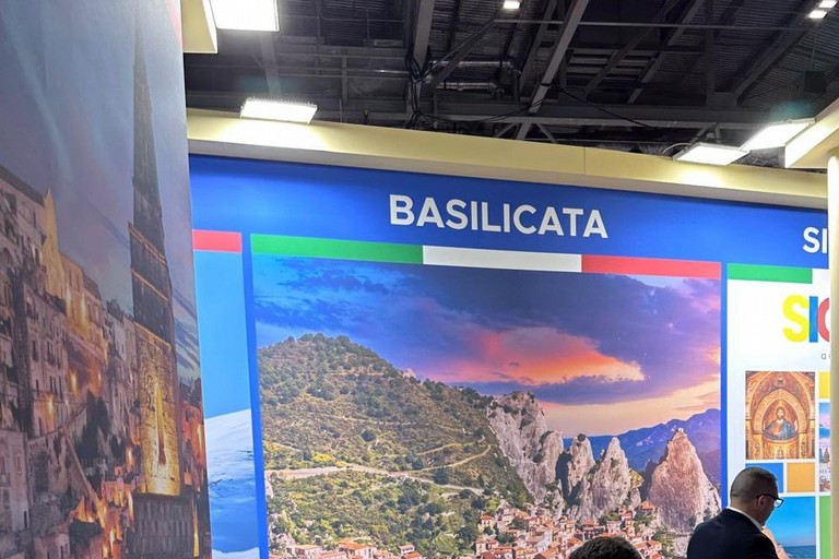 Immagine del post 17056 - Matera Bilancio turistico 2025: Regione e Apt dichiarano numeri da record - Matera