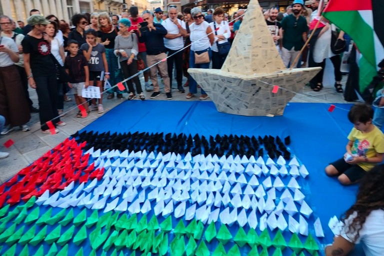 Immagine del post 11345 - Matera Presidio per Gaza e per il popolo palestinese - Matera