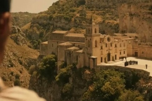 Esce il film di Angelina Jolie, alcune scene girate a Matera - Matera