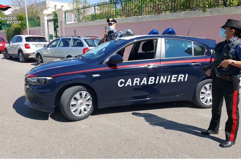 Immagine del post 403 - Matera Perseguita l'ex suocero e finisce in manette - Matera