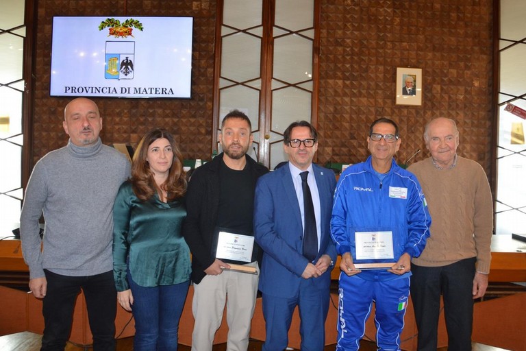 Immagine del post 434 - Matera Lo sport dopo il trapianto di organo: una targa agli atleti Fiore e Panio - Matera