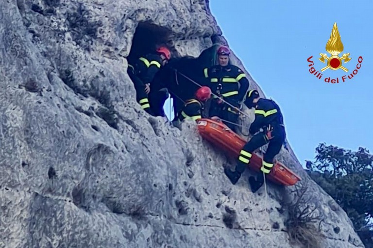 Immagine del post 15223 - Matera Vigili del fuoco nella gravina per un'esercitazione - Matera