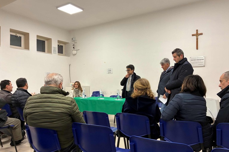 Immagine del post 15231 - Matera Nicoletti e la giunta incontrano i cittadini di Spine bianche - Matera
