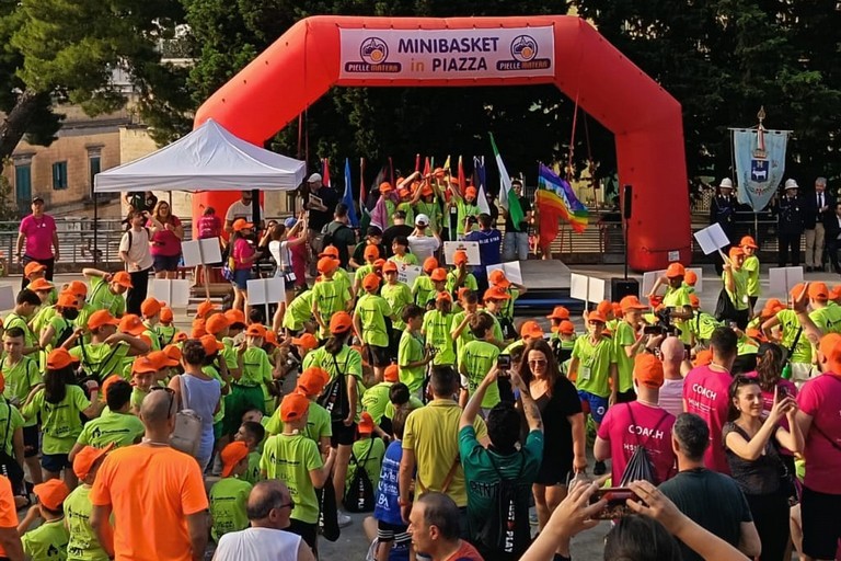 Immagine del post 21980 - Matera Minibasket in piazza: si parte - Matera