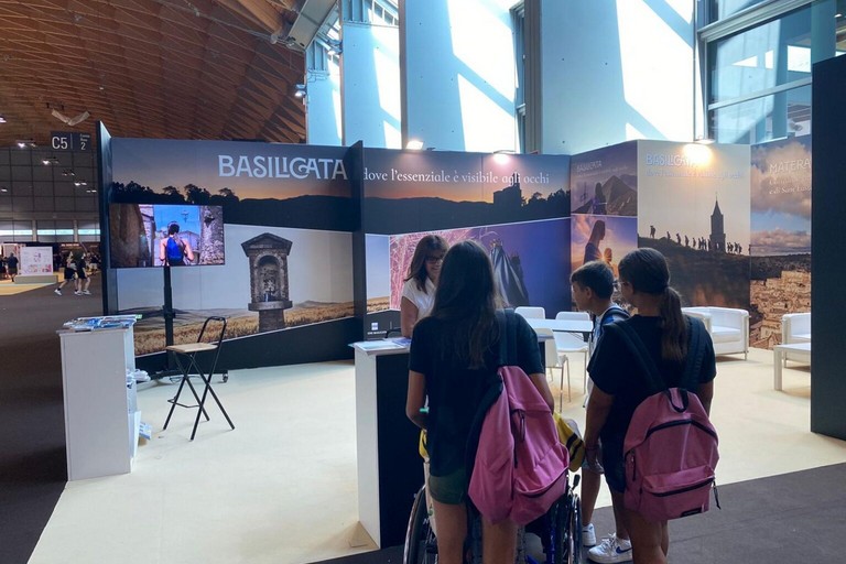 Immagine del post 10979 - Matera La Regione Basilicata e l'Apt al Meeting di Rimini - Matera
