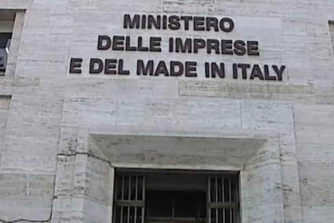 Vertenza Callmat: incontro rinviato - Matera