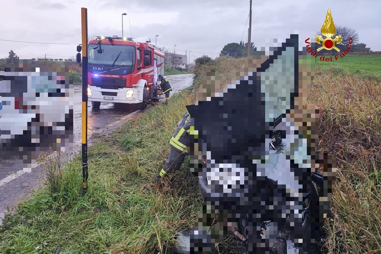 Due giovani feriti in incidente, uno è grave - Matera