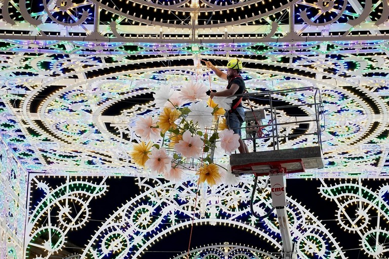 Festa della Bruna: accese le luminarie - Matera