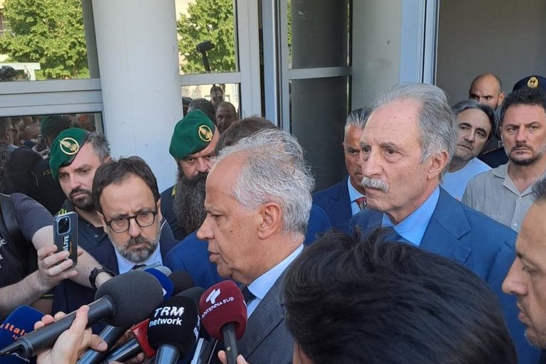 Immagine del post 22225 - Matera Ministro Piantedosi a Matera per comitato sicurezza - Matera