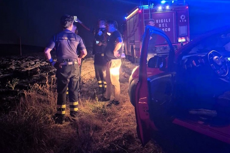 Immagine del post 23398 - Matera Spento incendio nel Parco della Murgia materana - Matera
