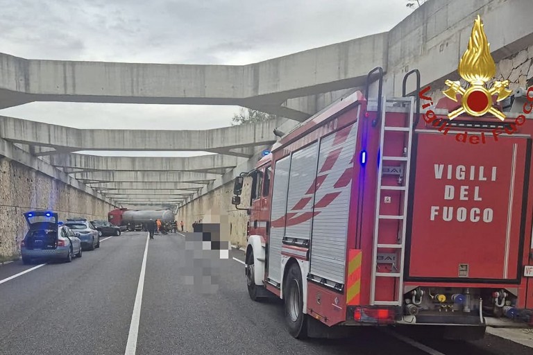 Immagine del post 26663 - Matera Incidente stradale sulla SS 655 Bradanica: due feriti gravi - Matera