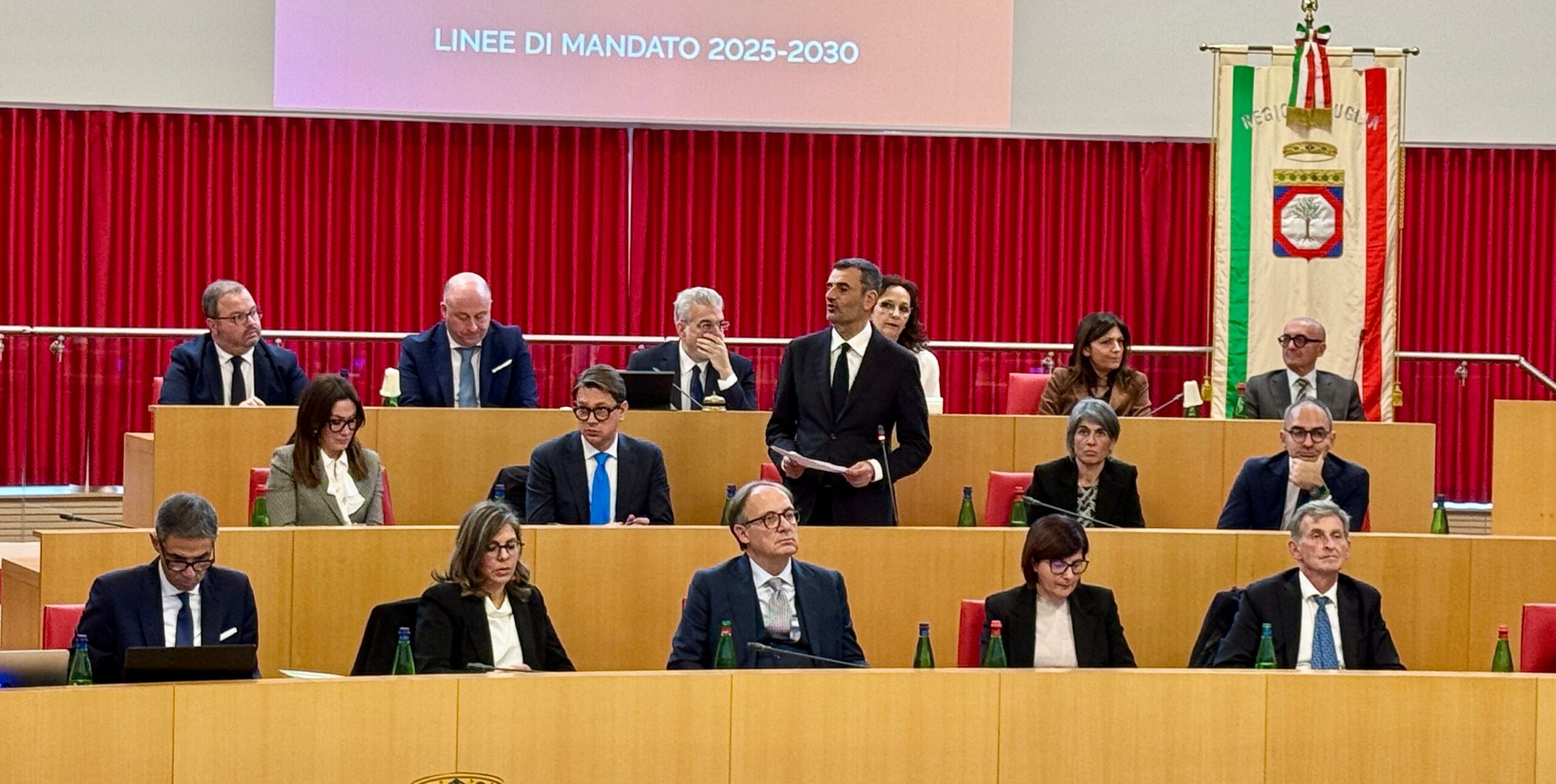 Immagine del post 16729 - Santeramo in Colle Consiglio regionale, Decaro giura: «Mantenere gli impegni presi e non tradire la fiducia dei cittadini» - Santeramo in Colle