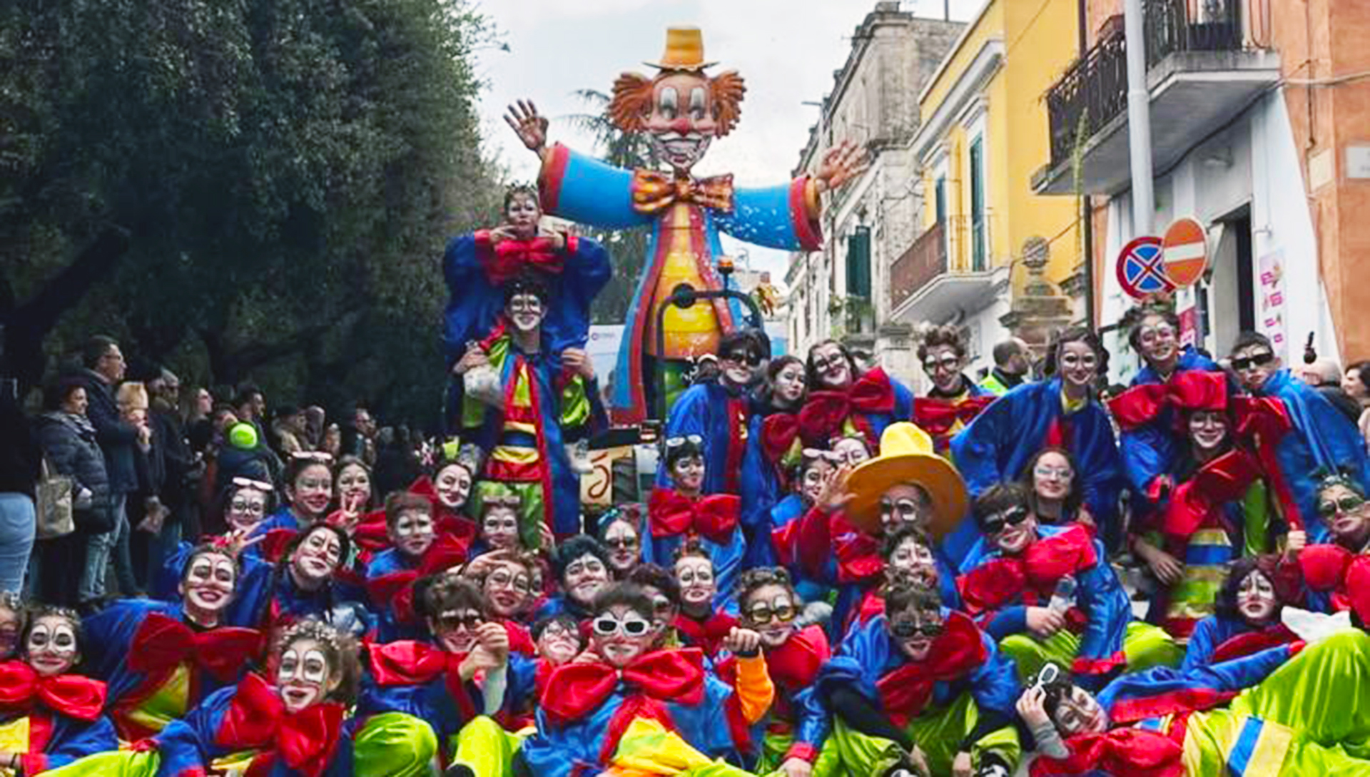 Immagine del post 3143 - Santeramo in Colle Martedì la grande festa conclusiva del Carnevale dei Ragazzi - Santeramo in Colle