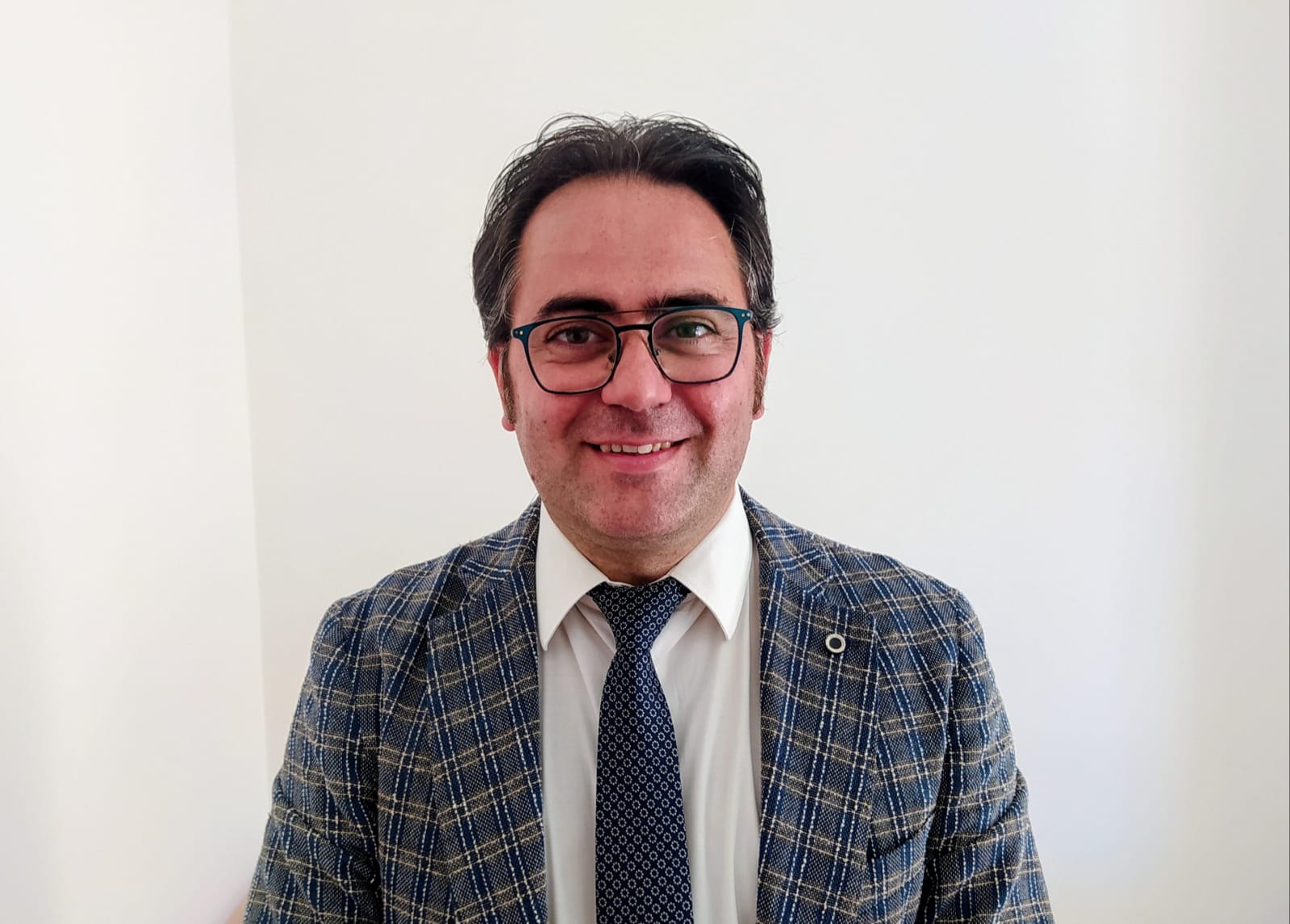 Immagine del post 8085 - Santeramo in Colle Giuseppe Natuzzi nominato coordinatore provinciale di Puglia Favorevole - Santeramo in Colle