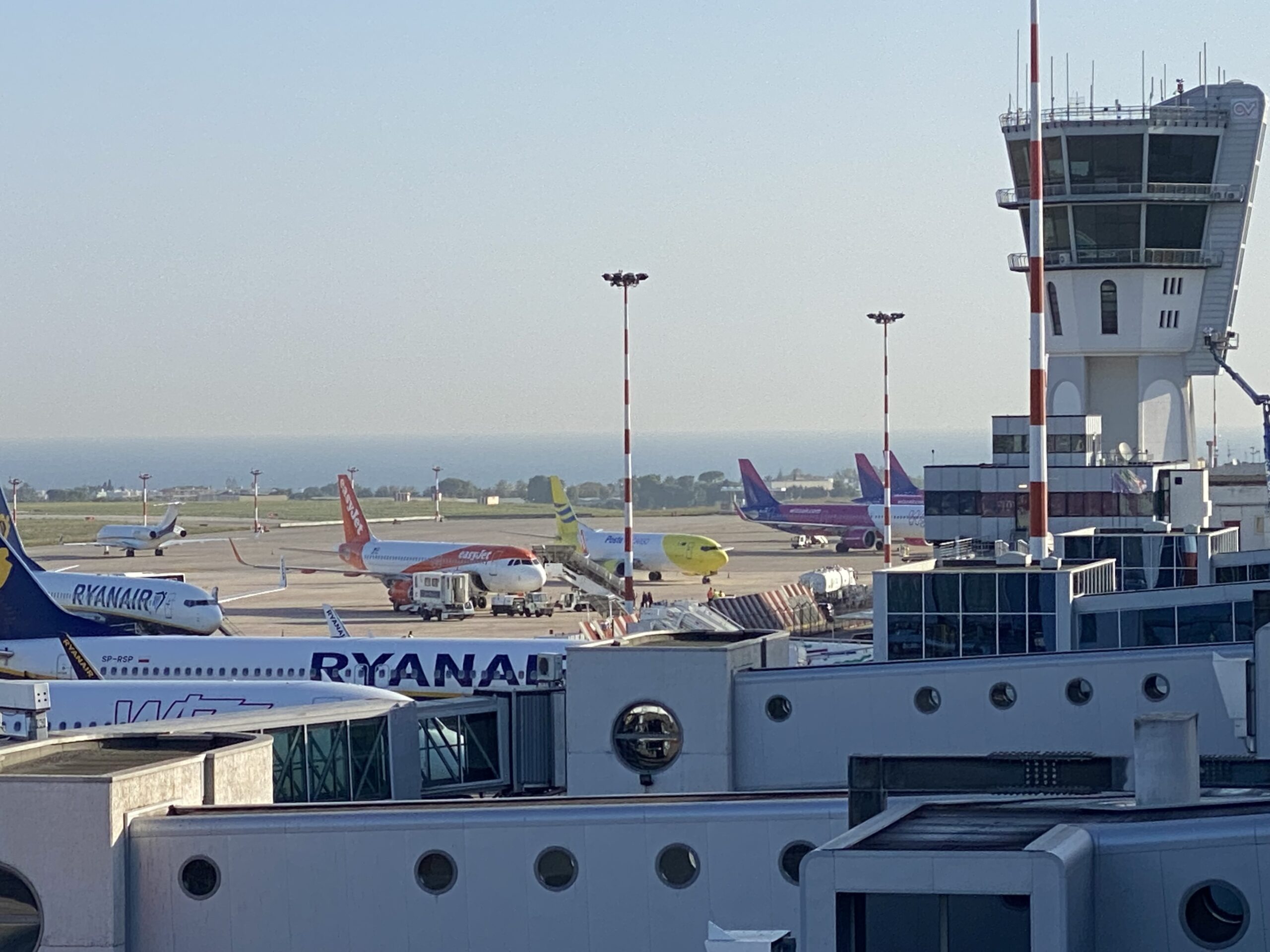 Aeroporti di Puglia: da Bari nuove rotte verso Maldive, Messico, Kenya, Repubblica Dominicana e Zanzibar a gennaio 2026 - Santeramo in Colle