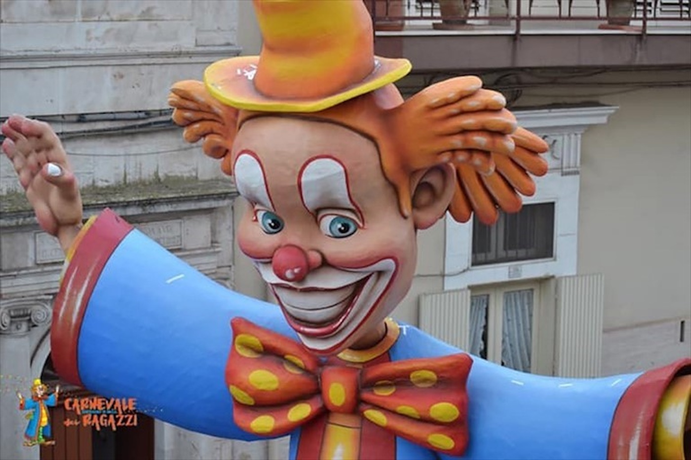 Immagine del post 3033 - Santeramo in Colle Alle 14 in partenza la sfilata del Carnevale dei Ragazzi - Santeramo in Colle
