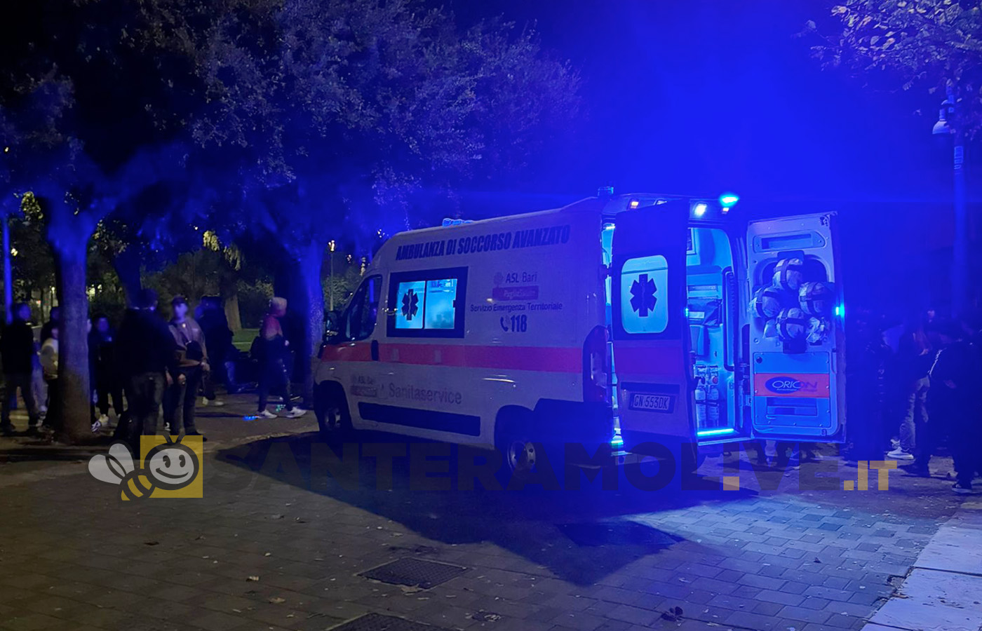 Botti e schiamazzi nella villa comunale, un ferito - Santeramo in Colle